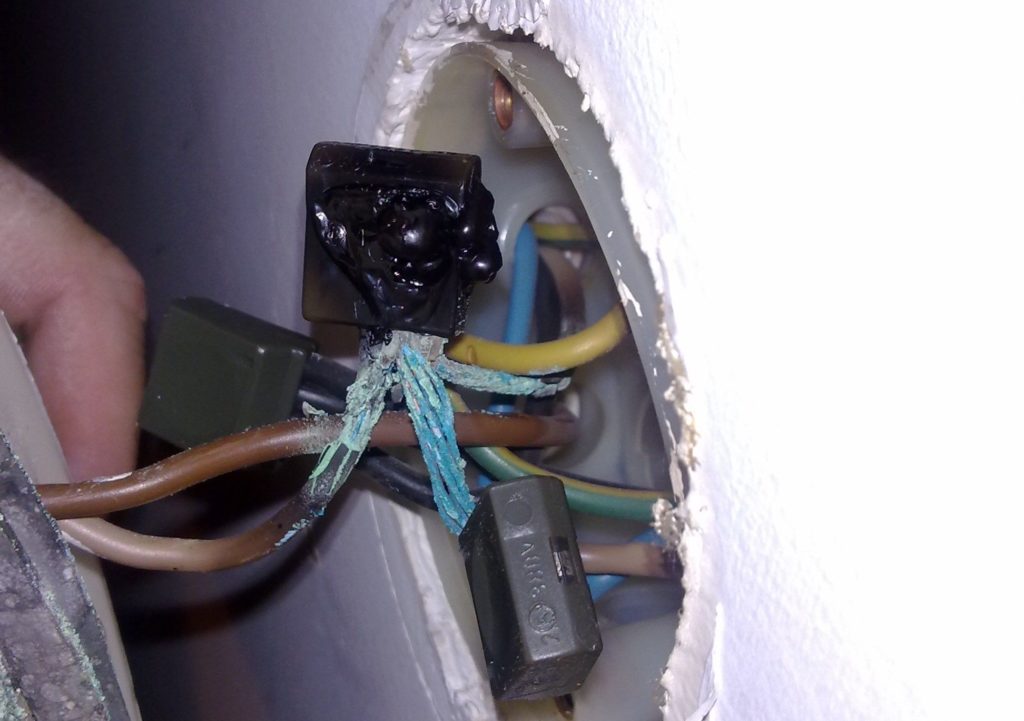 ødelagte koblinger i hus